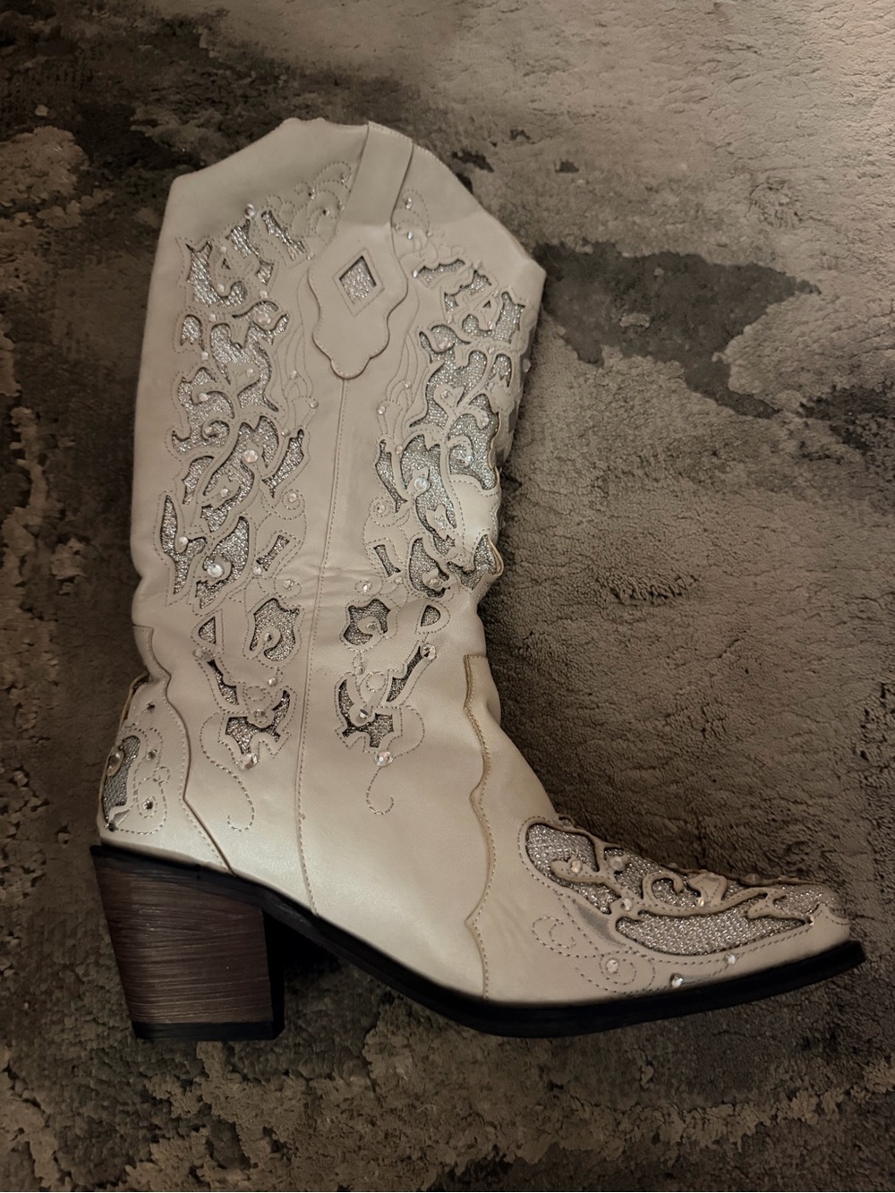 Cowboy boots white and silver